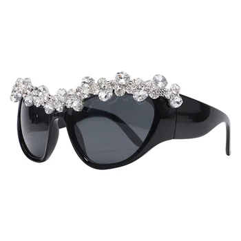 Diamond zdobené kruhové dámske slnečné okuliare, módne kruhové osobné rám, Y2K štýle retro luxus, Ženské Okuliare UV