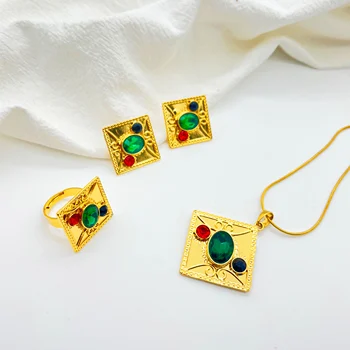 MANDI Hot Predaj Retro Námestie pozlátené Šperky Sady Non-vyblednutiu Červená a Zelená Drahokamu Náušnice Vykladané Krúžok Náhrdelník Nastaviť