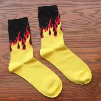 Muži a ženy móda oheň tlač bavlna ulici ponožky
